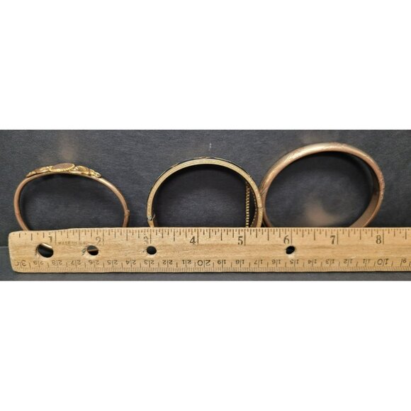 Vintage Gold Tone Bangle Bracelet Lot Set of 3 Ornate Engraved Black Enamel 26 - Picture 9 of 12